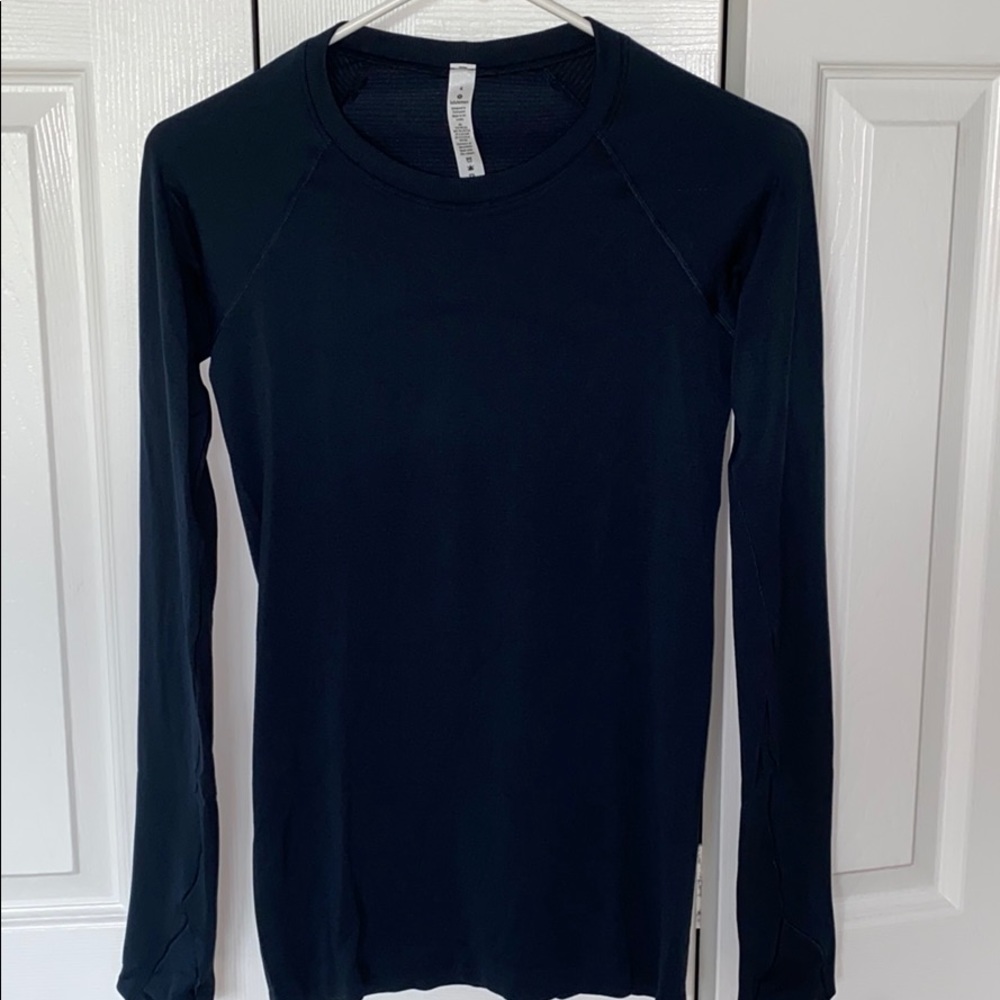 Lululemon swiftly tech navy long sleeve